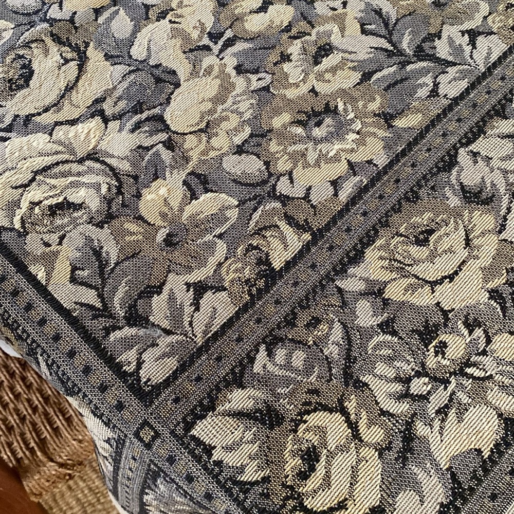 VTG Tapestry Tablecloth 58”x68” - Picture 3 of 12